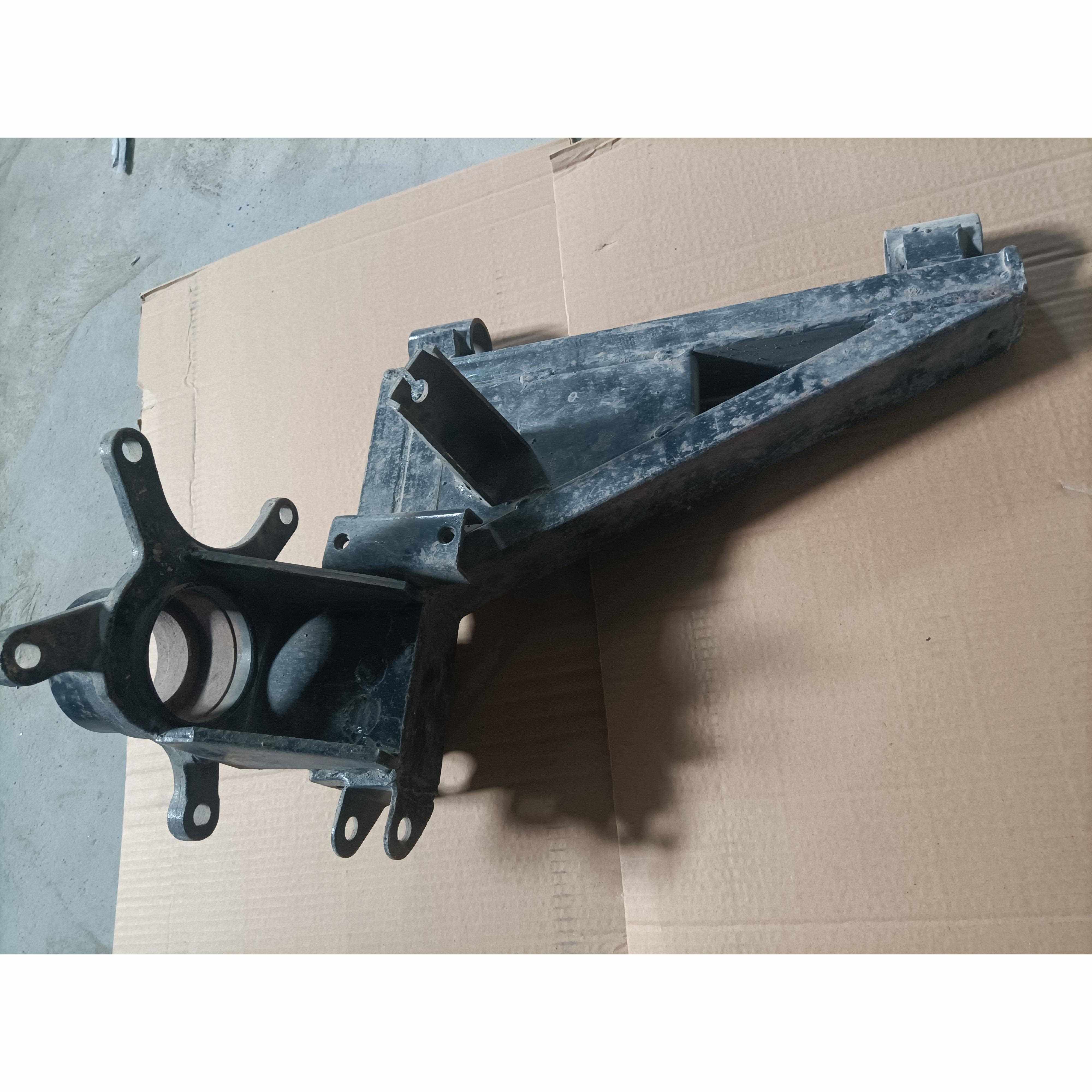 富路老年代步三轮车配件a1a7乐星l17荣贵c3-b后悬 后悬挂 三角架