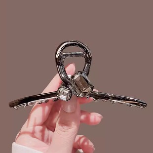 法国LastKiss方块黑色水晶抓夹女大号高级感后脑勺鲨鱼夹2026新款