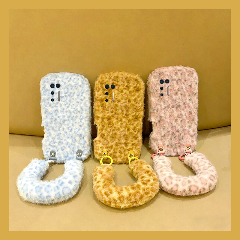 ins风拼色豹纹适用坚果pro3手机壳pro2斜挎pro2s可背r2毛绒r1硅胶por秋冬毛茸茸全包防摔充棉手腕带挂绳斜跨p