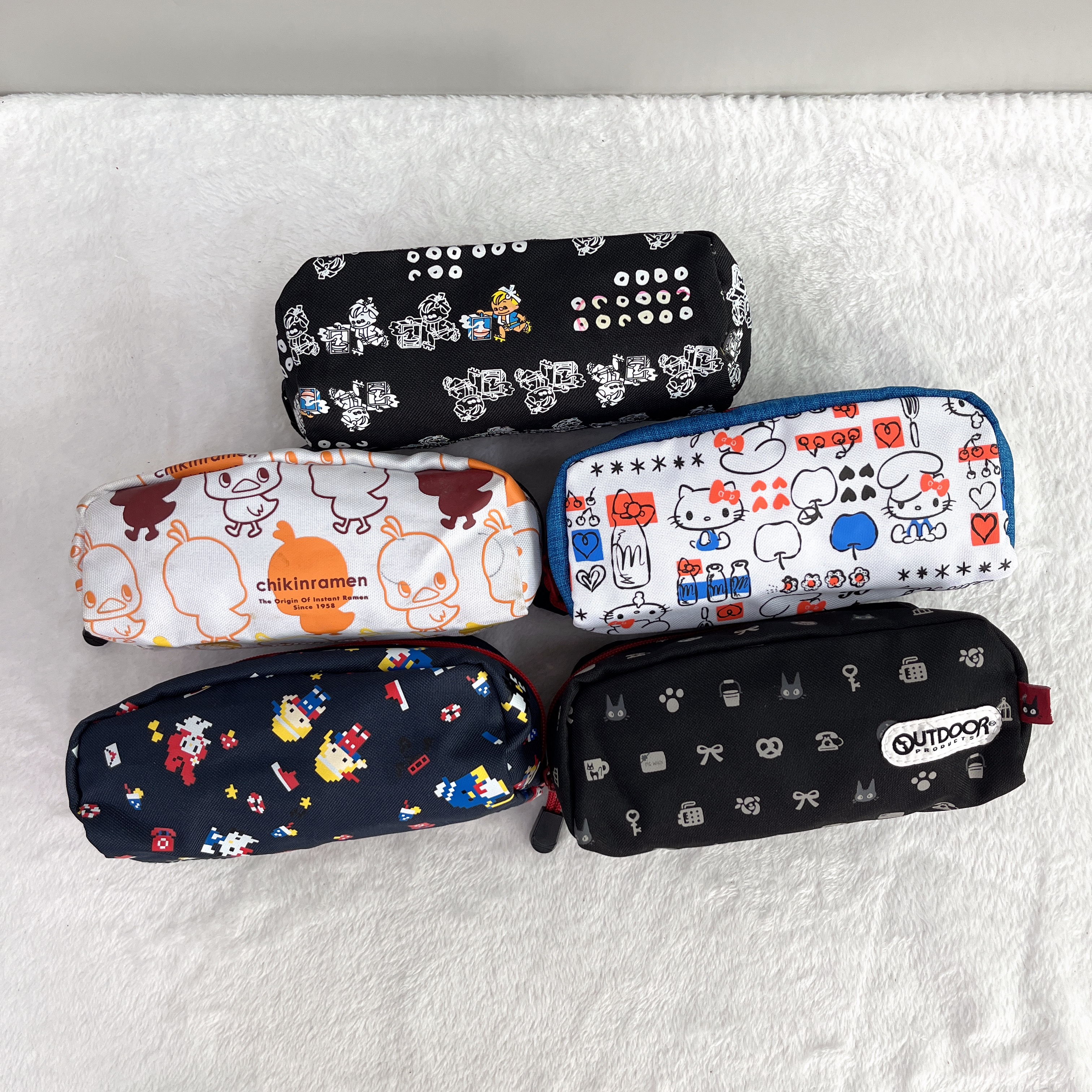 外贸尾货日单潮牌联名款笔袋大开口收纳包