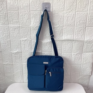 外贸尾货美国baggallini男女通用单肩防水尼龙 布多层拉链斜挎包