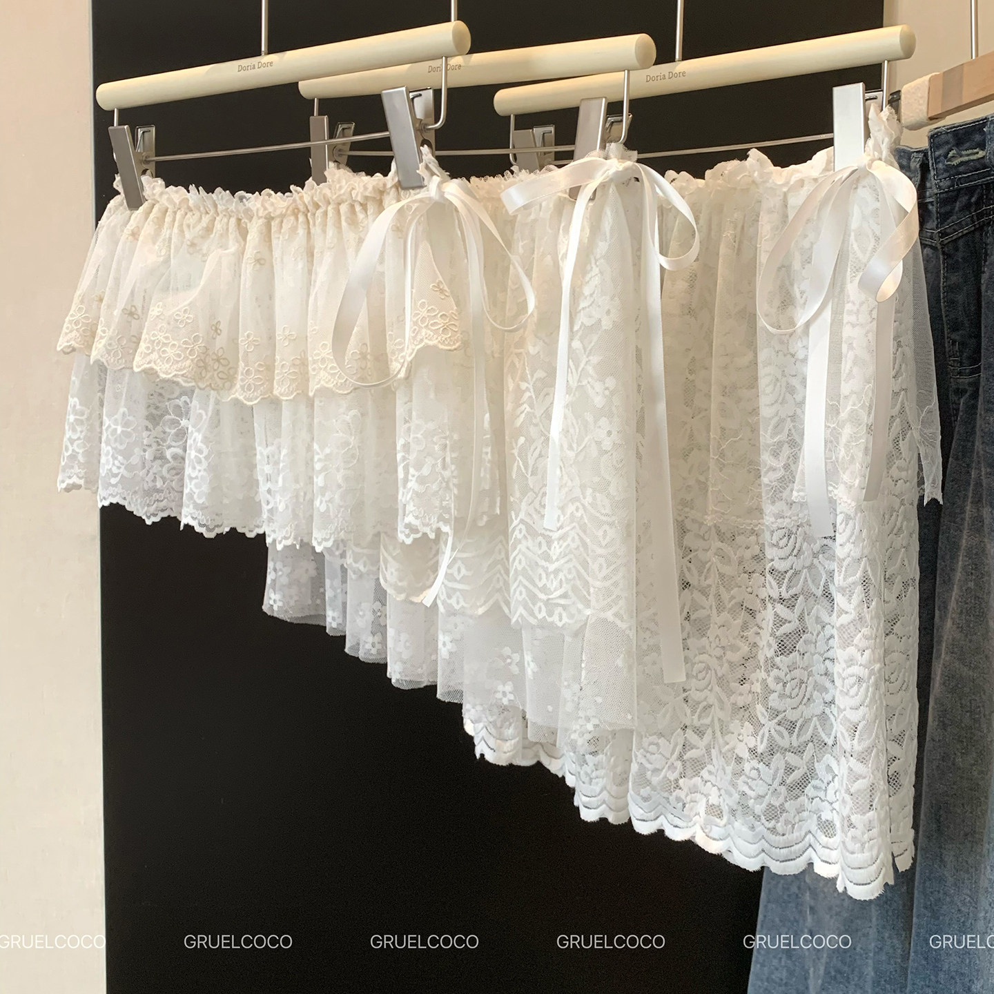 粥可可芭蕾风白色蕾丝屁帘女2026春新款叠穿半身裙牛仔裤遮臀短裙