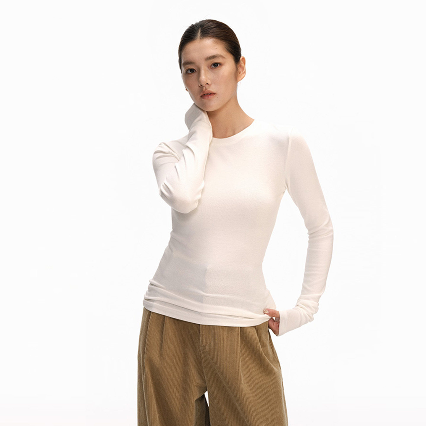 LEpur白色长袖t恤女秋修身内搭正肩体恤圆领打底衫美式辣妹上衣