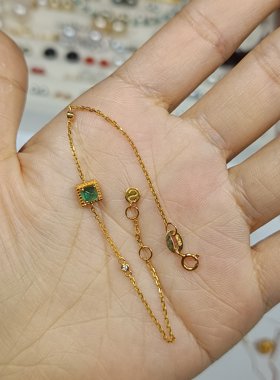 3618-18K金约65分天然祖母绿配钻石手链，14-15能戴，证书
