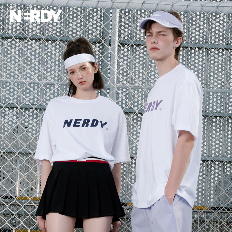 NERDY2023夏秋新款大Logo字母印花基础短袖宽松休闲情侣T恤女潮牌