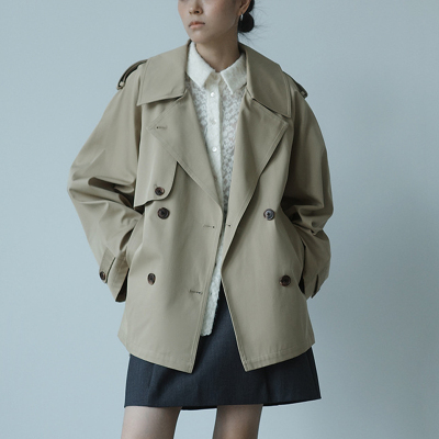 卡其色宽松系带翻领工装风衣女