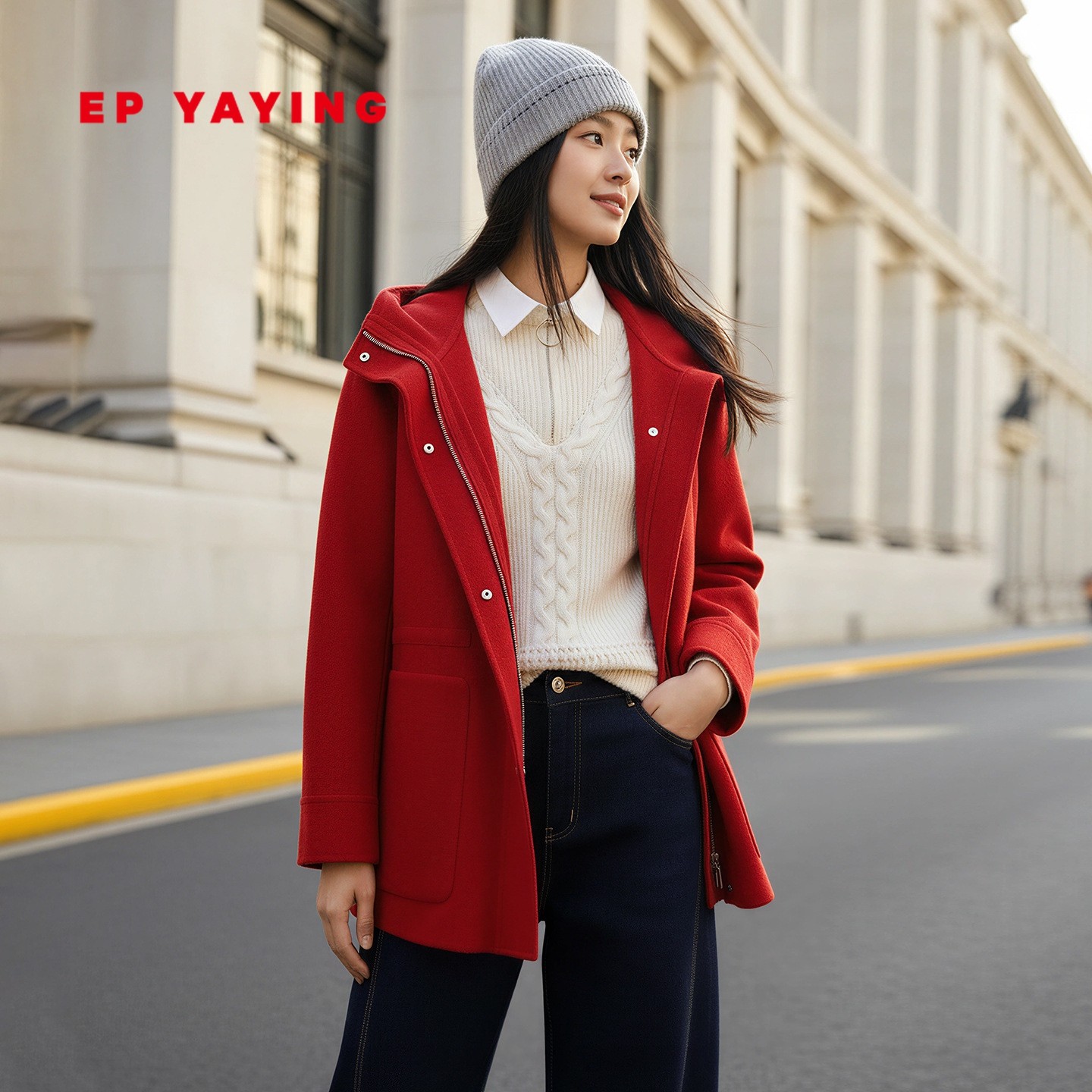 雅莹绵羊毛驼绒内胆连帽毛呢外套