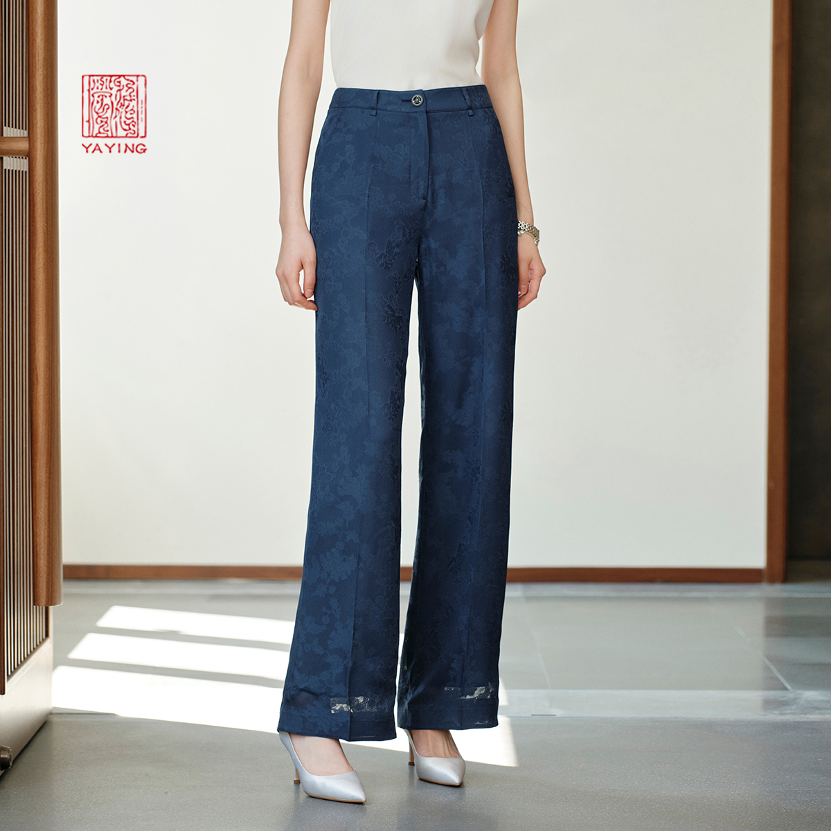 雅莹蓝色真丝提花直筒阔腿休闲裤