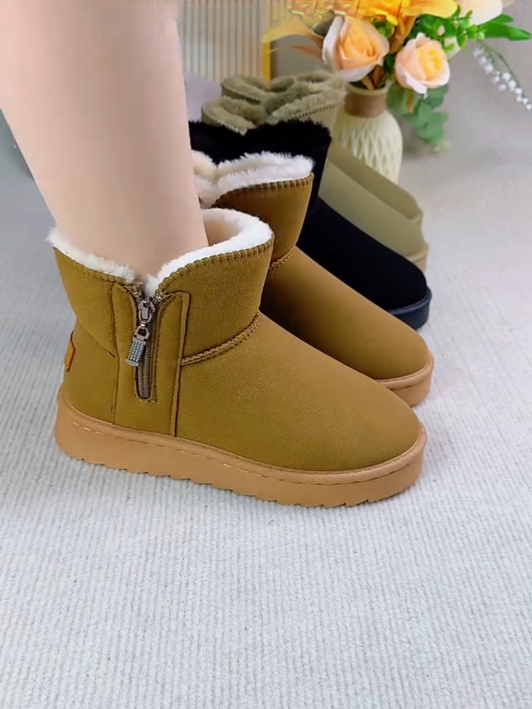 加厚防滑雪地靴正品妈妈鞋