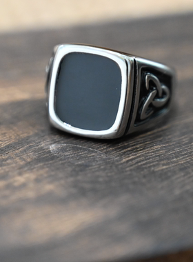 朋克个性欧美风潮流钛钢戒指饰品