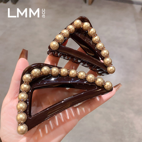 轻奢镶钻珍珠三角鲨鱼夹发量少