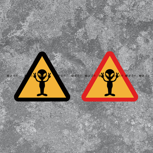 外星人车贴三角形警示标越野户外露营汽车电动车头盔防水反光贴纸