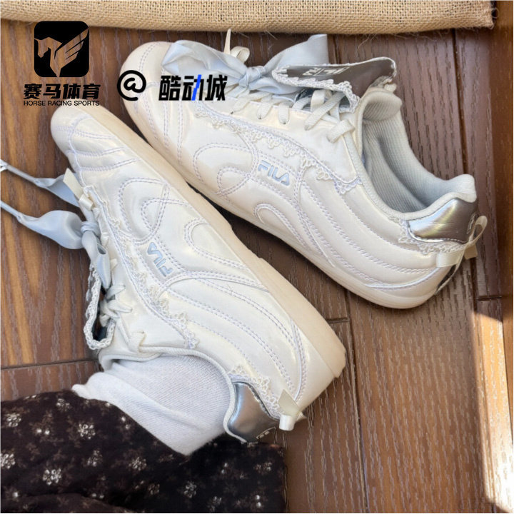 斐乐水舞鞋奶白色优雅复古芭蕾鞋