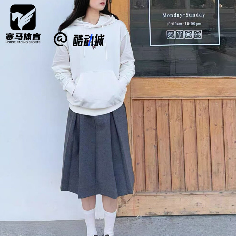 斐乐蒸汽白海棠花百搭连帽卫衣