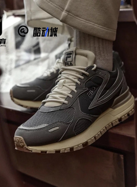 FILA斐乐 漫步者灰色男子减震透气跑步鞋运动休闲鞋F12M031123FQS