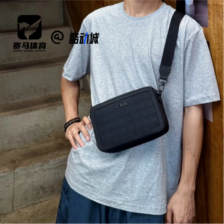 FILA斐乐MODERN HERITAGE正黑色男子商务单肩斜挎包F13M538101FBK