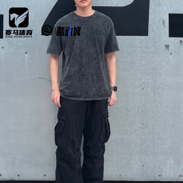 索康尼男女圆领套头宽松短袖T恤