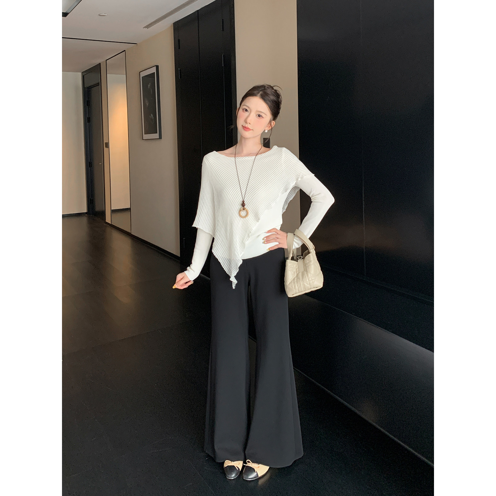SHAOER【恋夏末】不规则斗篷披肩针织衫女一字斜肩显瘦叠穿上衣图片