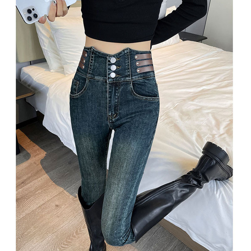 秋冬新款弹力紧身显瘦小脚裤女2026年超高腰牛仔修身铅笔裤子百搭