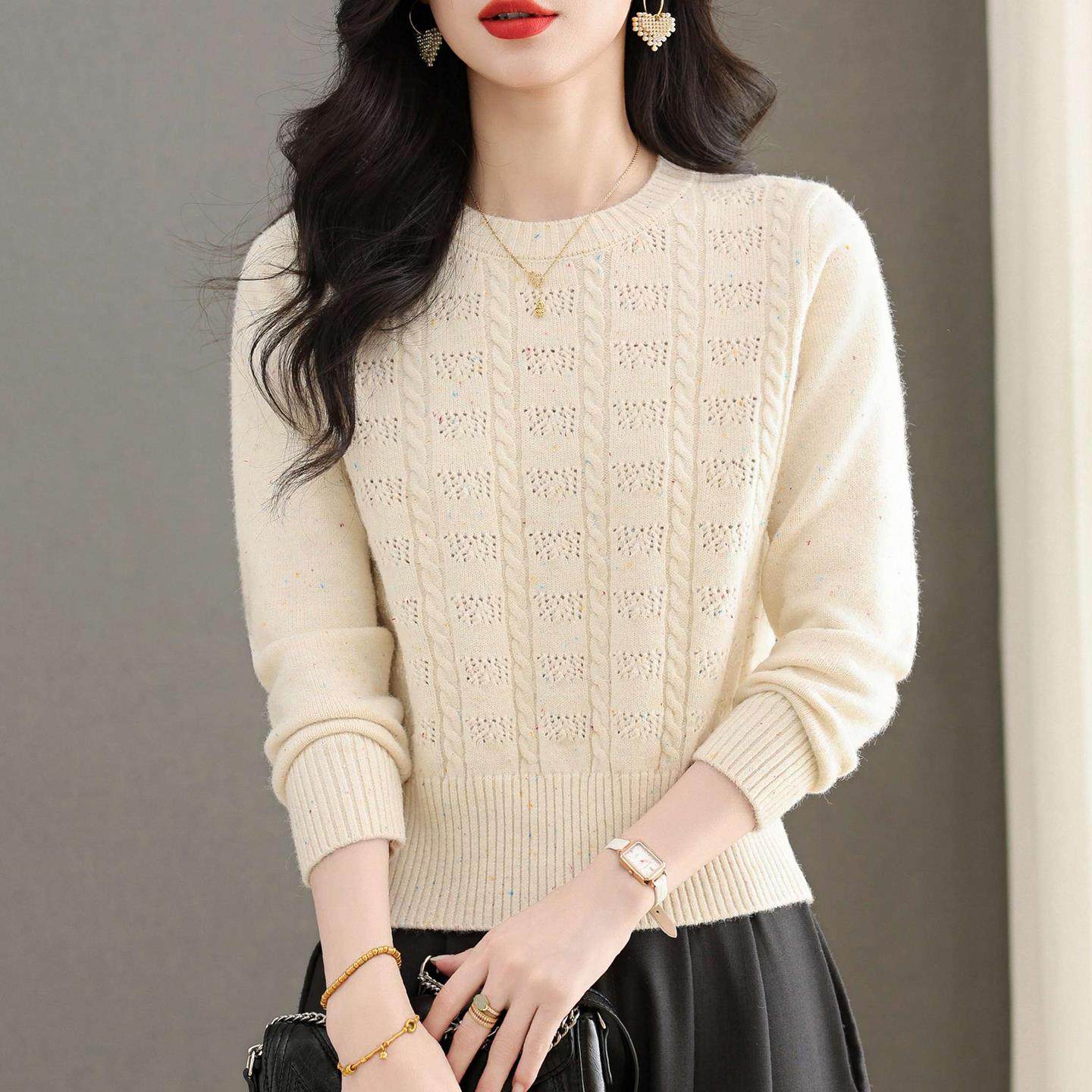 ROUMIKL奶黄色毛衣女士秋冬高级感镂空上衣2025新款短款圆领针织