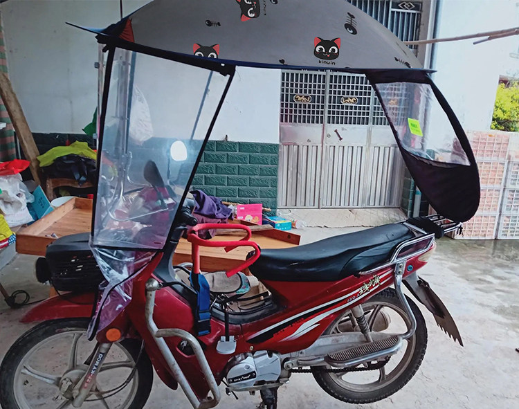 125 150 110跨骑摩托车雨棚遮雨蓬防风雨男装架子车遮阳伞挡风罩