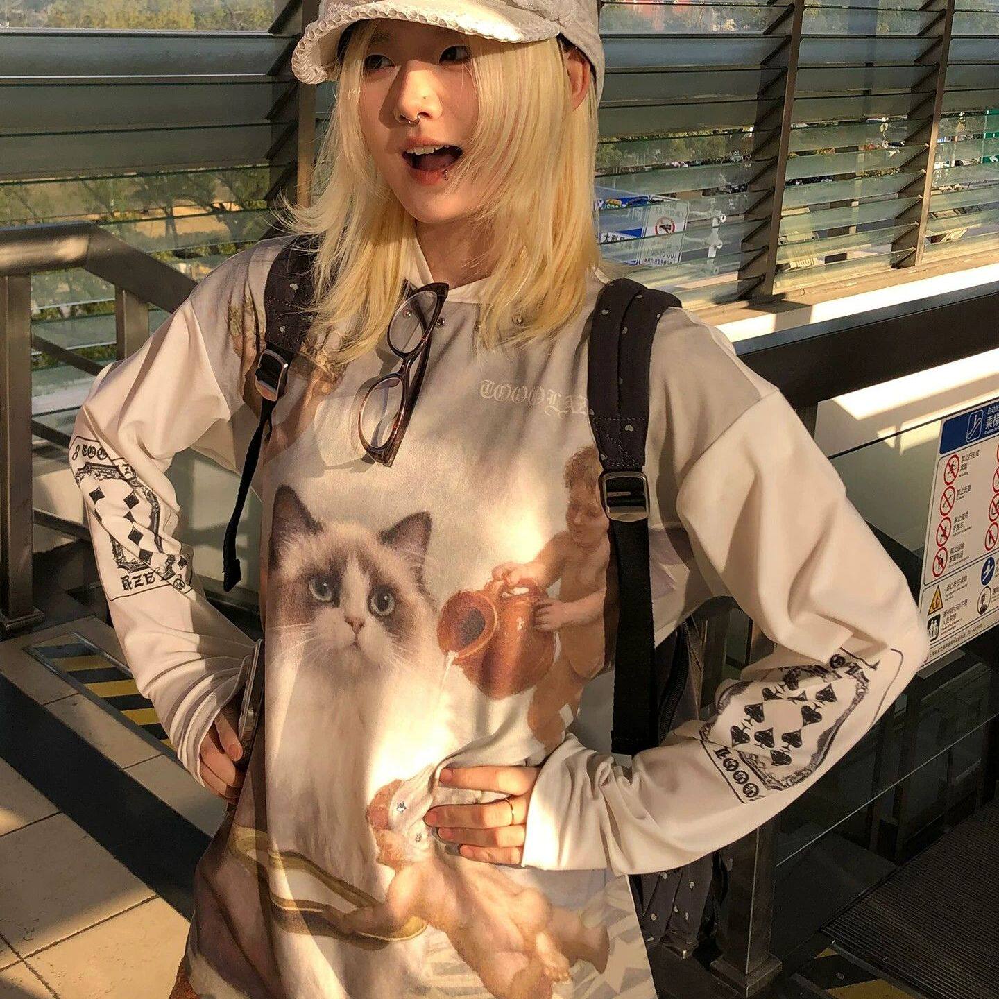 美式复古白色长袖t恤女早秋新款数码直喷猫咪印花宽松y2k轻亚上衣