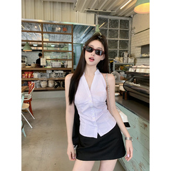 纯欲无袖挂脖衬衫女夏季修身显瘦条纹衬衣设计感小众收腰短款上衣