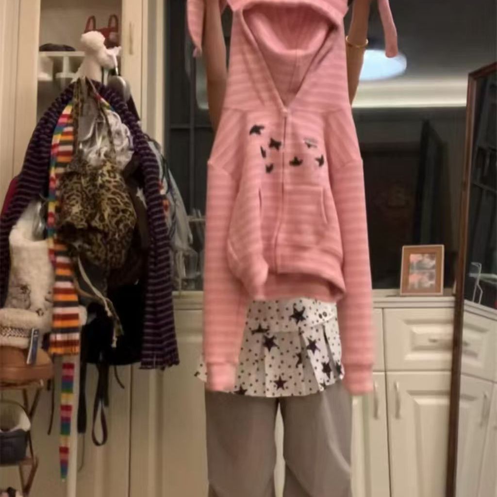 韩系粉色条纹兔耳朵连帽卫衣女