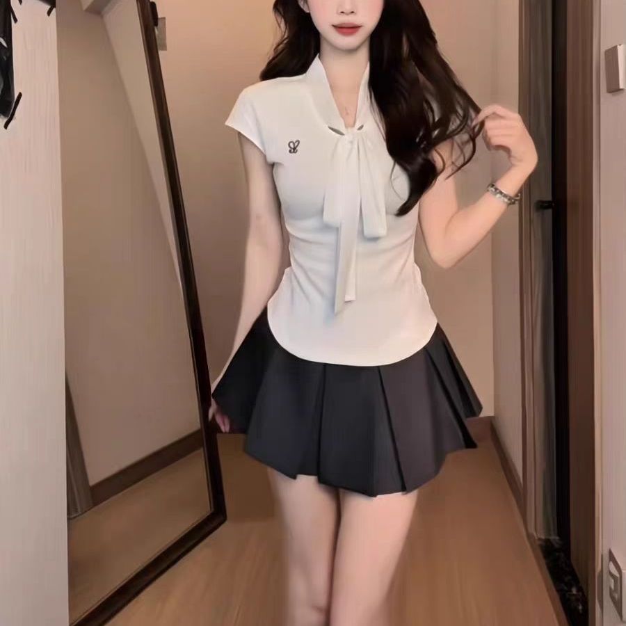 韩系设计感蝴蝶结系带v领短袖t恤