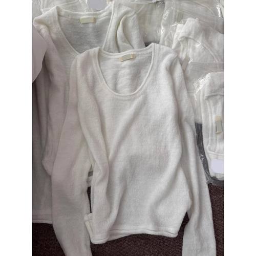 韩系奶fufu白色长袖u领针织衫女