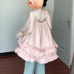 韓系粉色吊帶海邊度假風裙子女夏季 小個子不規則荷葉邊短裙子 新款