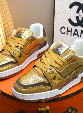 潮牌轻奢马年土豪金男鞋车缝线金属板鞋休闲板鞋拼色低帮ins潮鞋