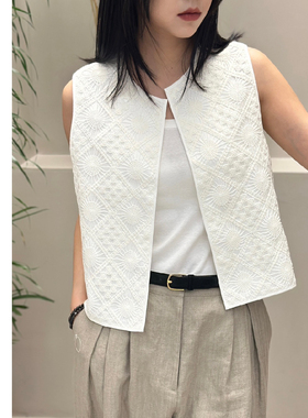 巧珀思｜轻薄雨露麻浮雕感立体钩花刺绣宽松圆领亚麻马甲15095