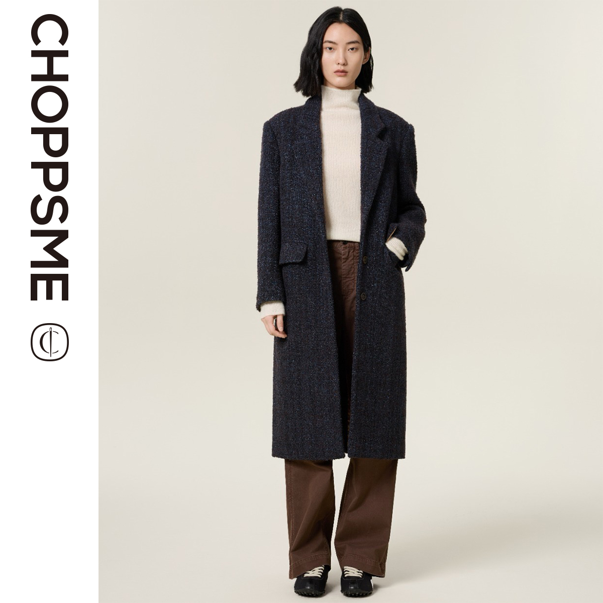 厚实柔软羊毛呢戗驳领大衣