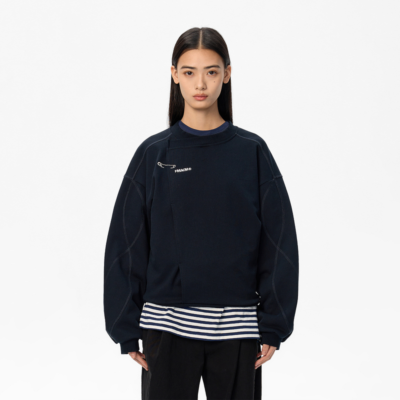 FMACM闷与狂 立体剪裁别针刺绣圆领2024春初秋穿搭情侣卫衣男女款