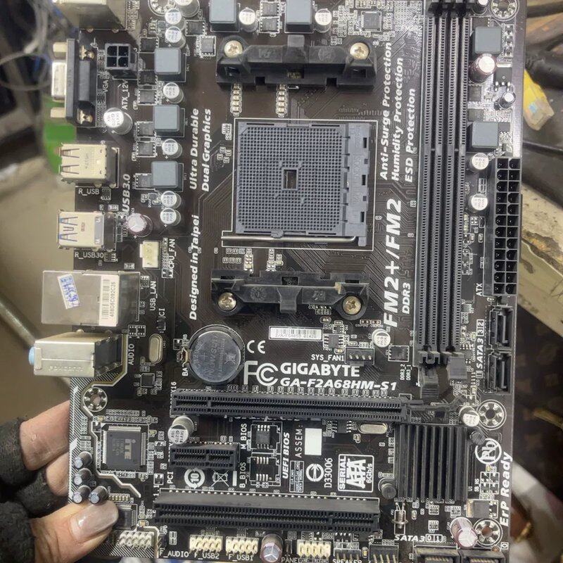 可维修一块技嘉GA-F2A68主板,,图片议价