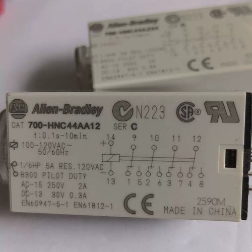 可维修AB时间继电器700-HNC44AZ24 DC24V2只议价