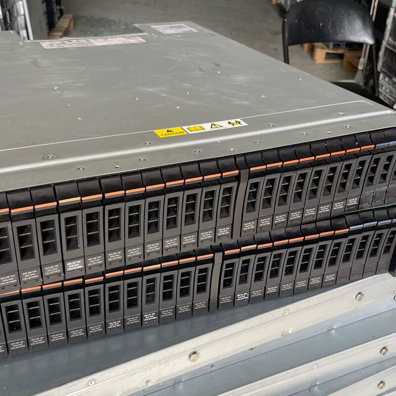 可维修IBM V7000 磁盘阵列 控制器 85Y6134 00L议价