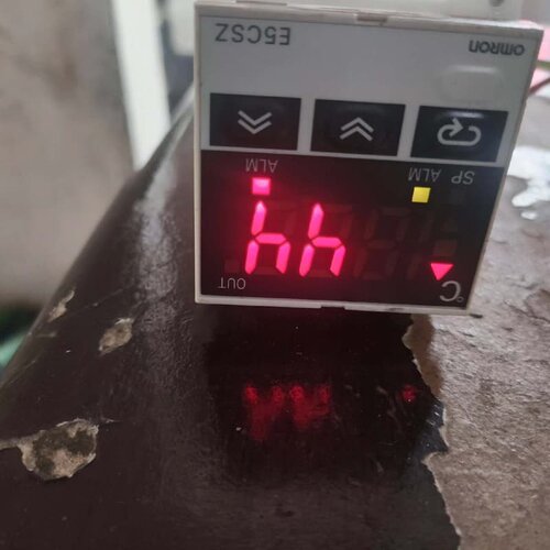 正品智能可调数显温控器E5CSZ-R1T电子全自动精【议价】
