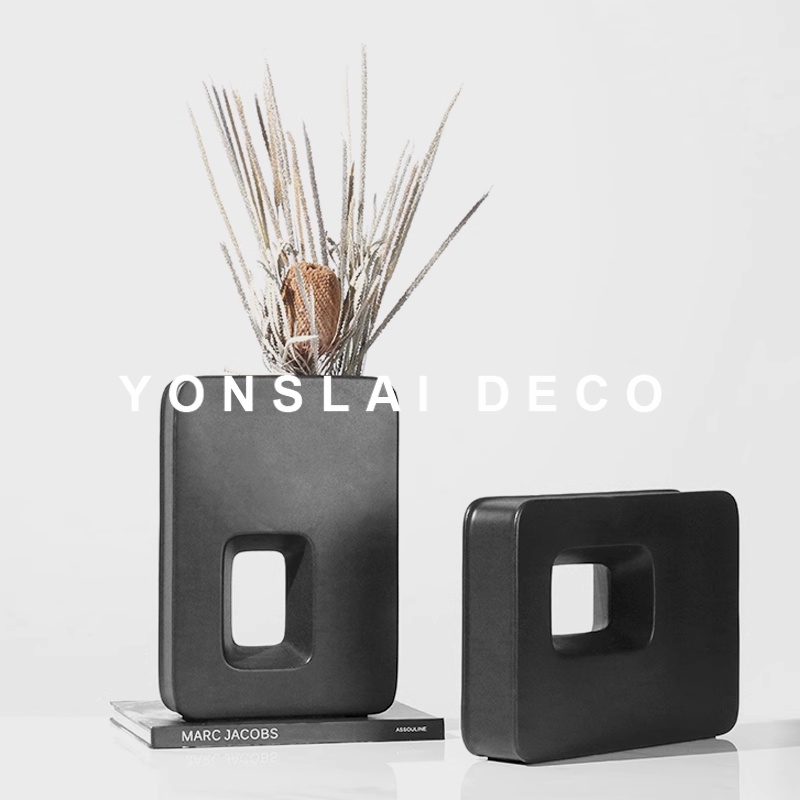 轻奢陶瓷样板房间艺术风软装饰品