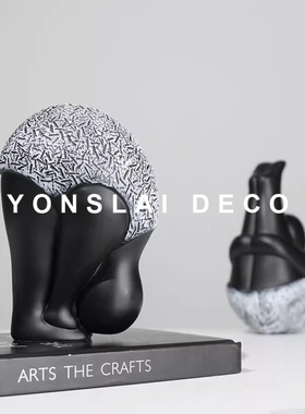 人物摆件客厅样板间书房博古架