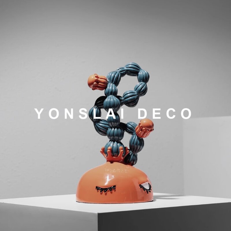 现代创意仙人掌女孩摆件卡通雕塑人物艺术品家居儿童房电视柜软装