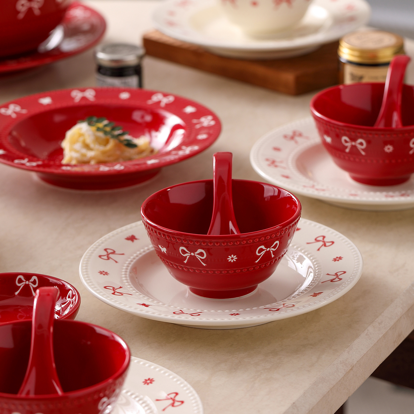 蝴蝶结精致碗碟套装家用碗盘