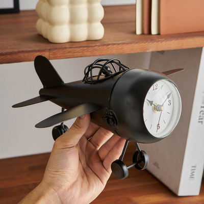 时光飞行铁艺时钟桌面创意摆件