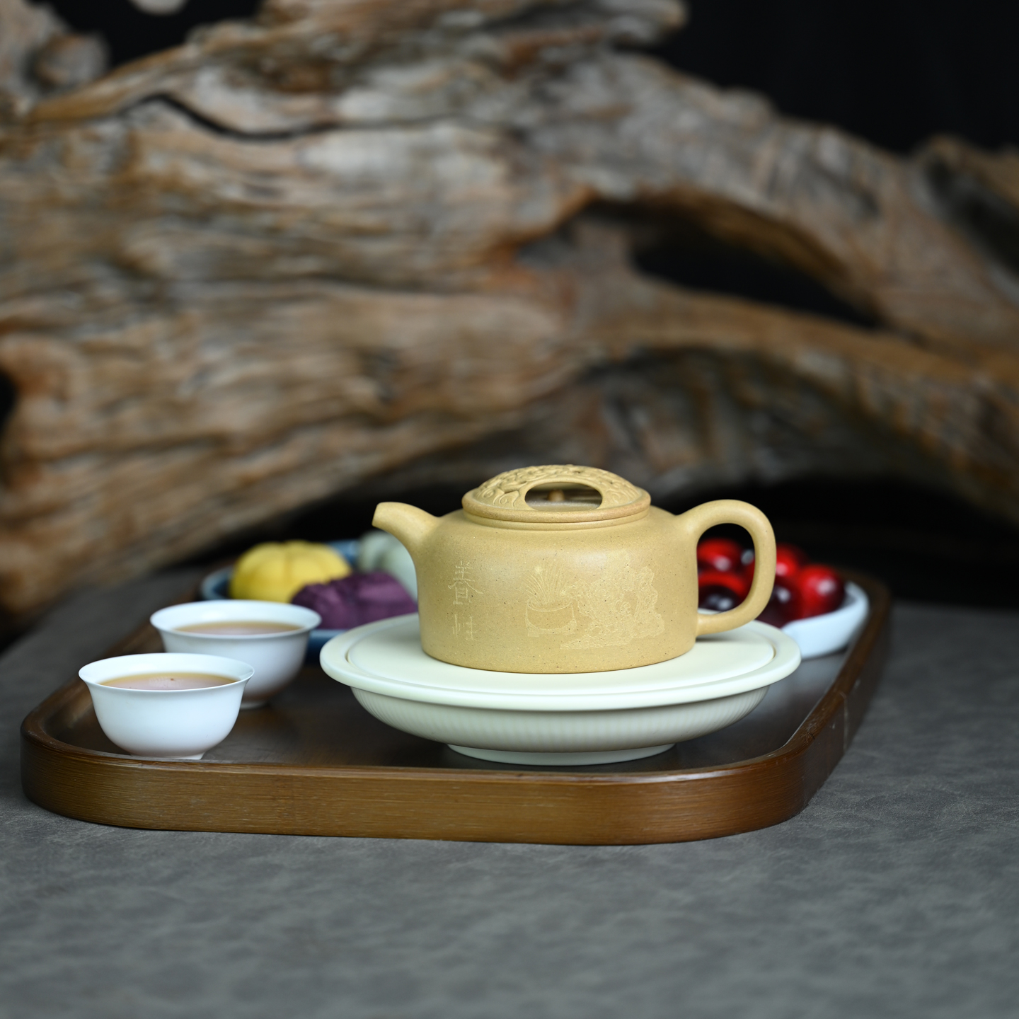 宜兴紫砂壶原矿本山绿泥纯手工刻绘牛盖莲子国风功夫泡茶壶250ML