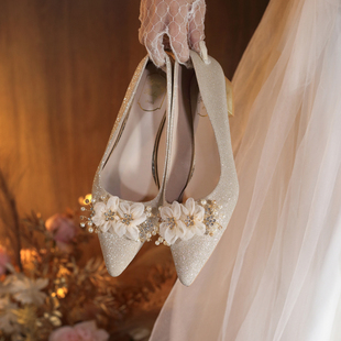 平底低跟孕妇高跟鞋秀禾婚纱两穿新娘水晶单鞋花朵配裙子旗袍伴娘