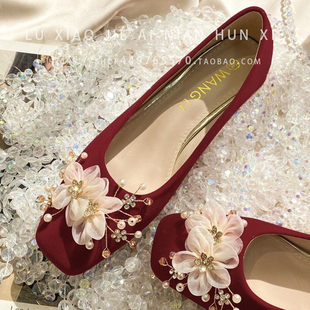 红色粗跟单鞋女方头高跟鞋主婚纱秀禾两穿结婚新娘鞋伴娘订婚鞋女