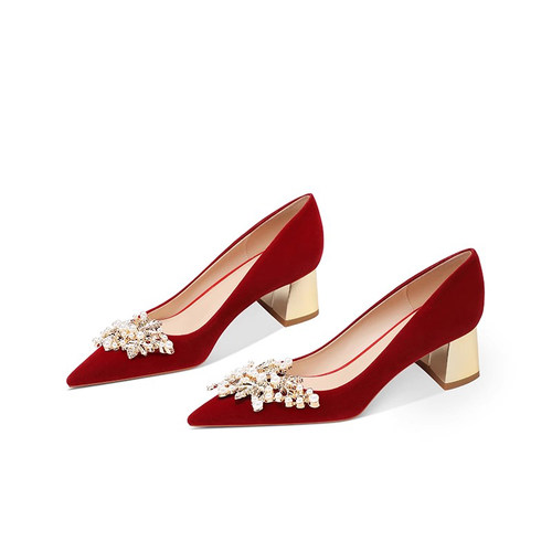 红色绝美中式婚鞋高跟敬酒