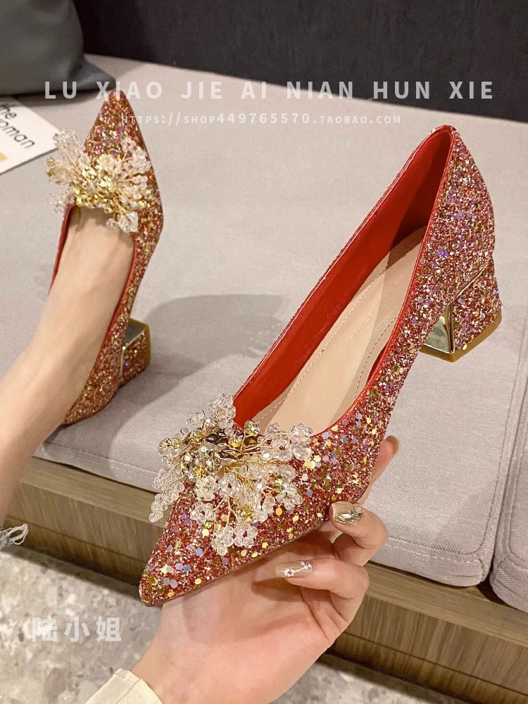 RED WEDDING SHOES WOMENS WEDDING DRESS XIUHE TWO WEAR BRIDAL SHOES 2024 NEW FRENCH CRYSTAL HIGH HEELS BLOCK HEELS