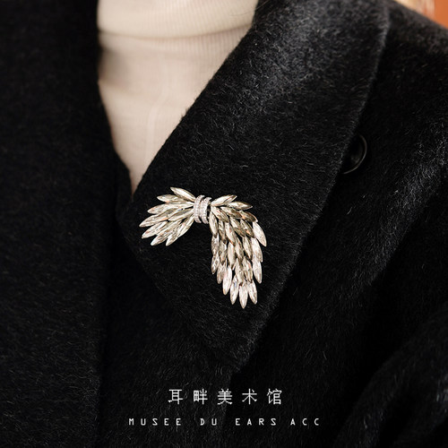 A天使之翼轻奢麦穗胸针女高级